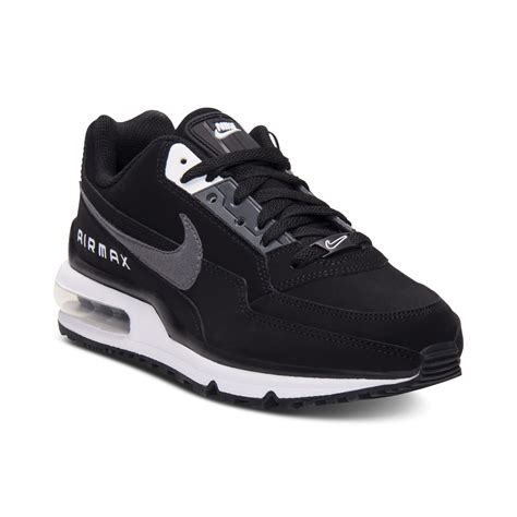 nike air max black angebote|Nike Air Max shoes.